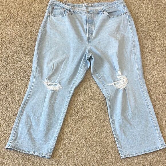 Levi’s Premium Ribcage Straight Ankle Jeans - Picture 1 of 6